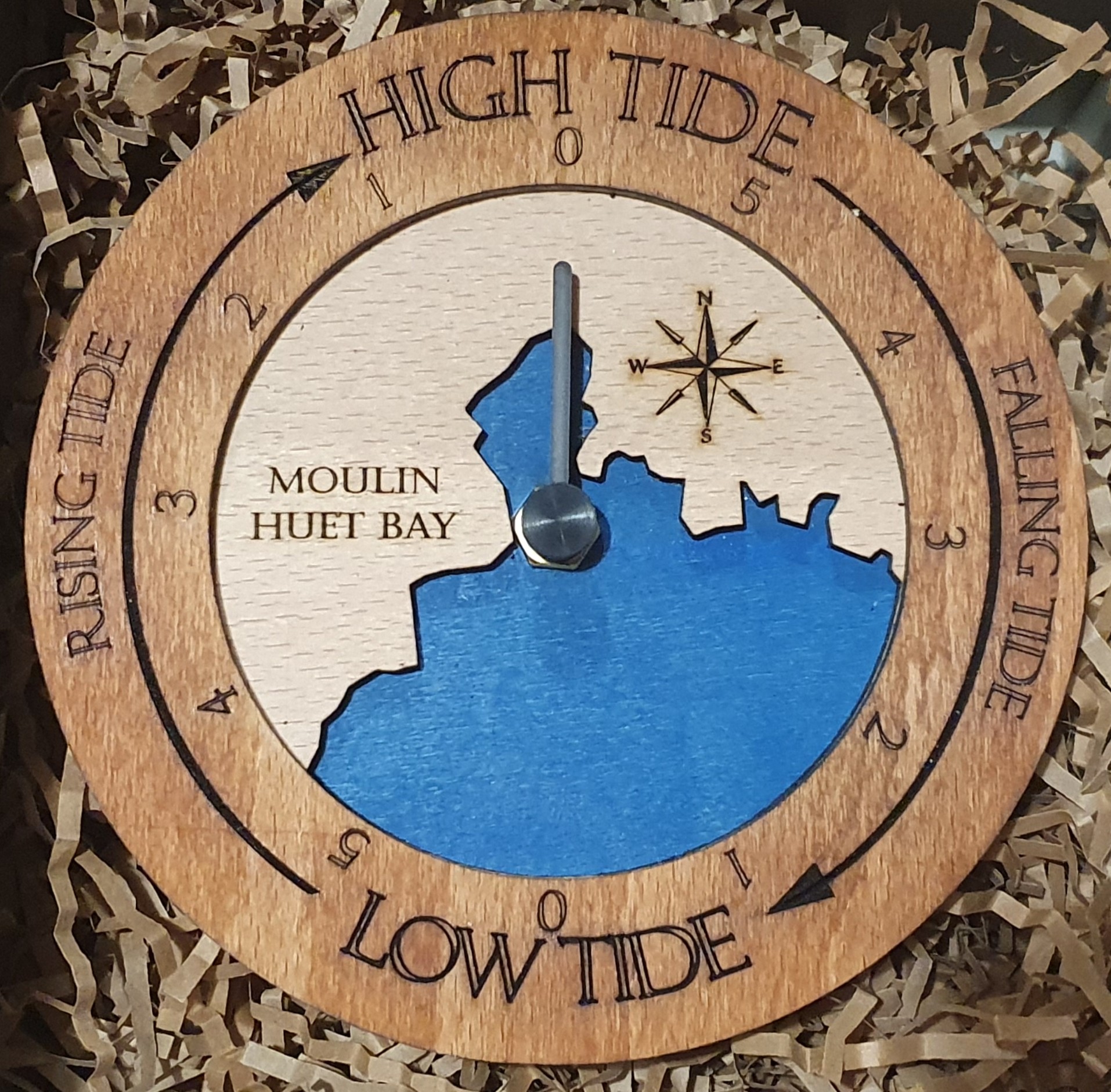Moulin Huet Bay Tide Clock